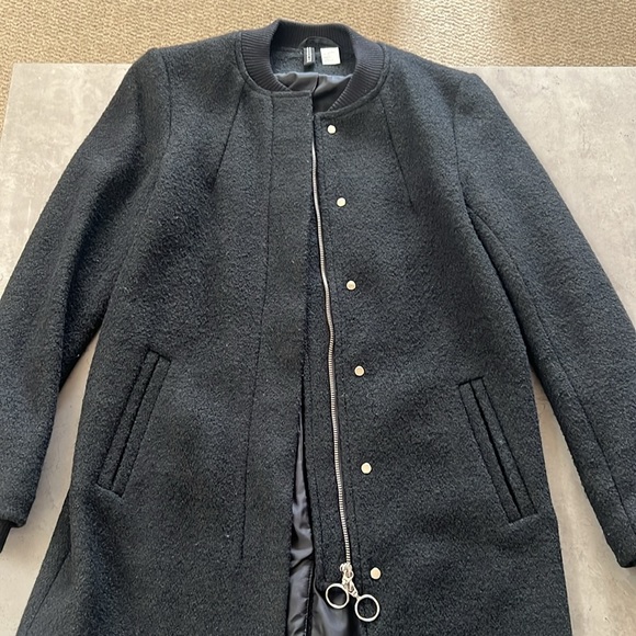 H&M Women’s Long Bomber Jacket - Picture 4 of 4